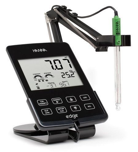 HI2020-02: Multiparameter pH Meter edge®